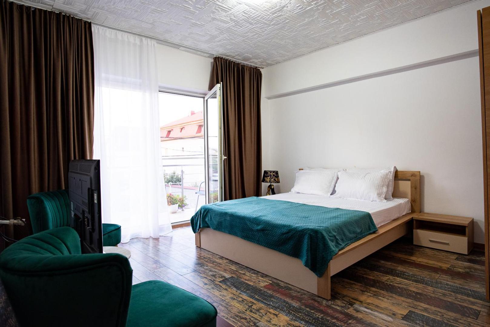 5 Bedrooms Luxury Apartment Villa Бухарест Екстер'єр фото