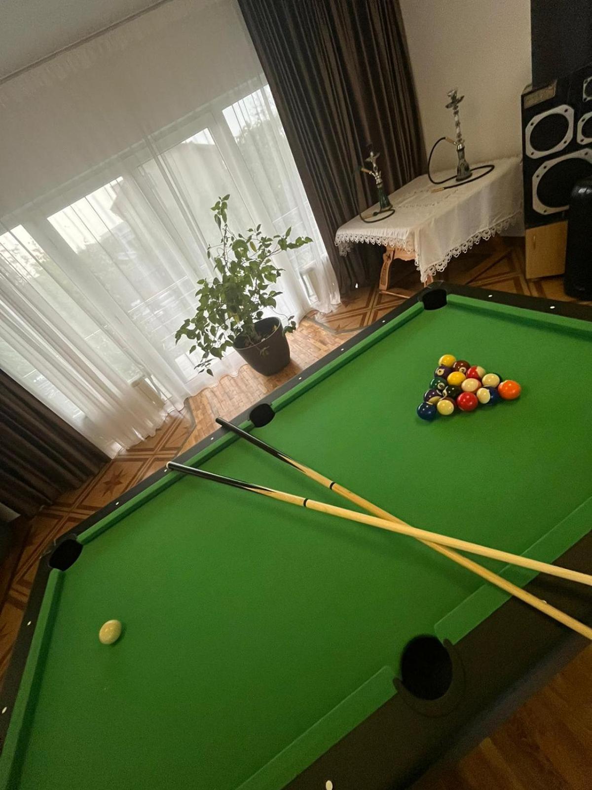 5 Bedrooms Luxury Apartment Villa Бухарест Екстер'єр фото
